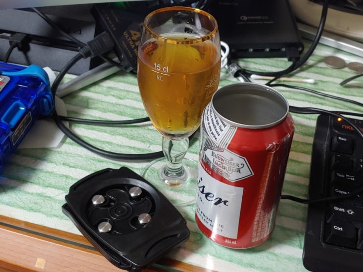  혼술족을 위한 캔맥주오프너 생활기호 뚱캔 오프너