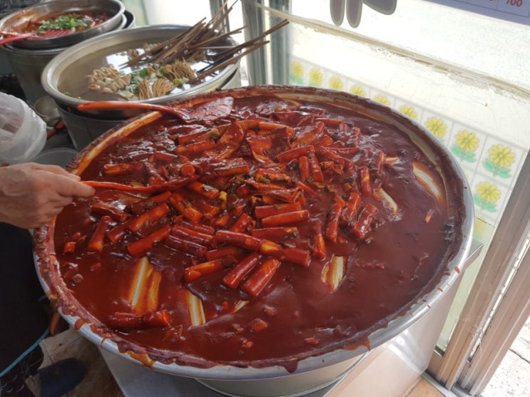 부산해운대맛집 / 가야밀면 , 빨간떡볶이             부산역맛집 / 본전돼지국밥