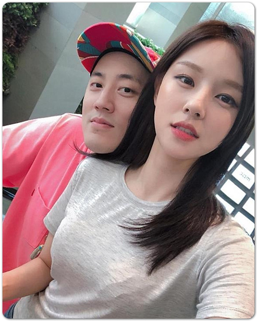 조수애 두산家 박서원조수애, 인스타 언팔 및 사진 삭제 사실 뒤늦게 알려져 눈길…결혼 2년여 만에 불화? 조수애 두산家 박서원조수애, 인스타 언팔 및 사진 삭제 사실 뒤늦게 알려져 눈길…결혼 2년여 만에 불화?