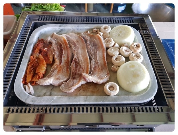수정한우한돈구이 이미지