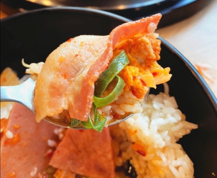  발산존슨부대찌개/부대전골로 점심식사