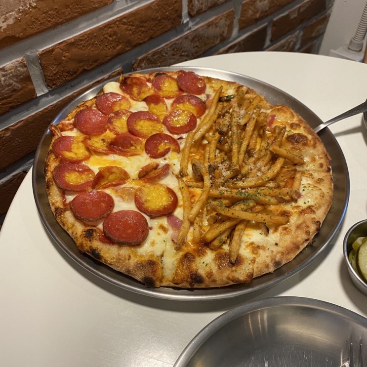  문일리 피자펍 Moonily Pizzapub