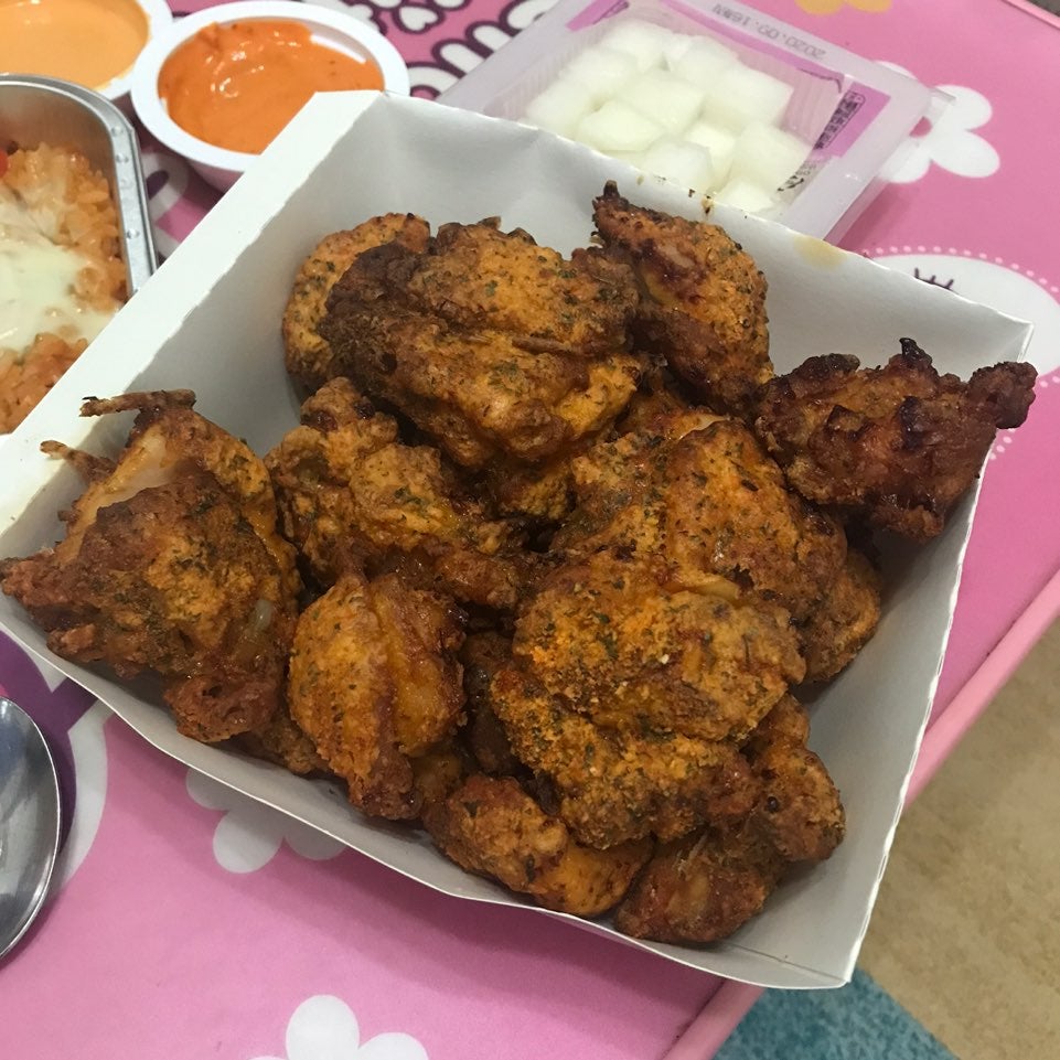 굽네치킨 정릉1호점 사진 2