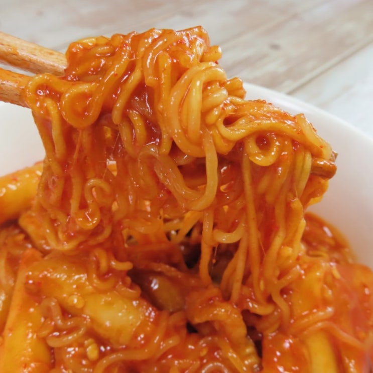  CU 편의로운 치즈라볶이
