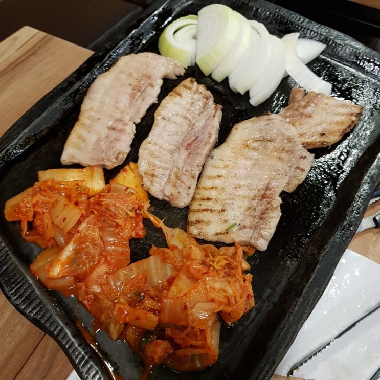  망원동 고기집  호남돼지한마당 vs 원조청기와숯불갈비