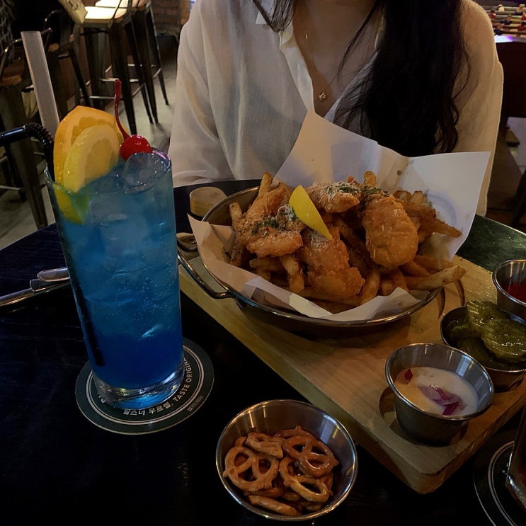  광안리맛집 해피몽크 HAPPYMONK 뷰맛집에서 맥주한잔