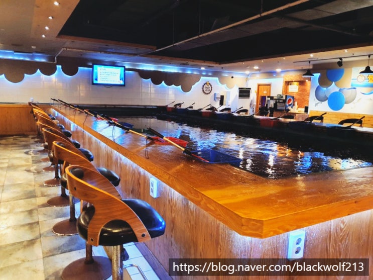  착한붕어낚시카페 강남점 후기 - 초보자도 쉽게 잡는 강남 낚시카페