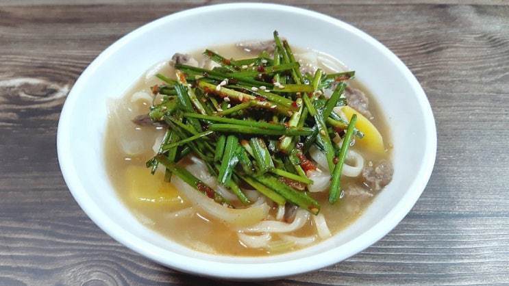 맛남의광장 부추무침 백종원 부추겉절이를 소고기칼국수에 넣은 부추칼국수 만드는법 맛남의광장 부추무침 백종원 부추겉절이를 소고기칼국수에 넣은 부추칼국수 만드는법