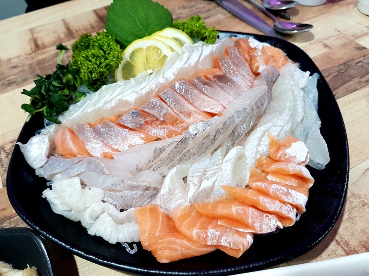 부산대역맛집 '오늘은횟집' 역대급 가성비, 쫄깃쫄깃함 제대로 즐겼던 부산대횟집 부산대역맛집 '오늘은횟집' 역대급 가성비, 쫄깃쫄깃함 제대로 즐겼던 부산대횟집