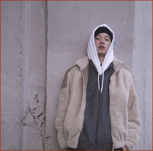 비행 - E SENS / 이센스 가사, 뮤비, 해석