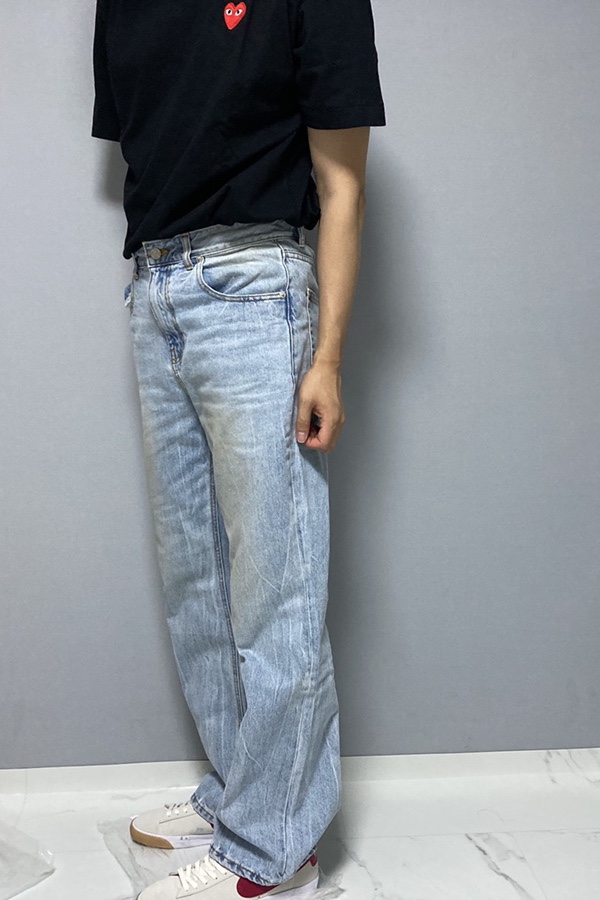 무신사 청바지 PAUL501 세미 플레어 데님진(연청)