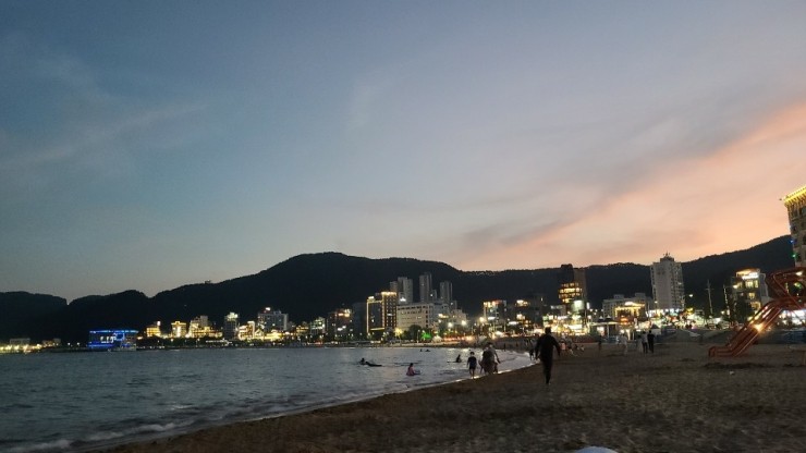 부산 해운대 송정해수욕장 서핑과 휴식이 공존