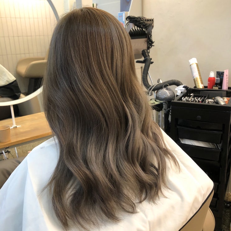  성수역 미용실 트렌디함이 남다른 살롱우아