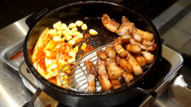 부천중동맛집/부천중동고기집/금빛돈
