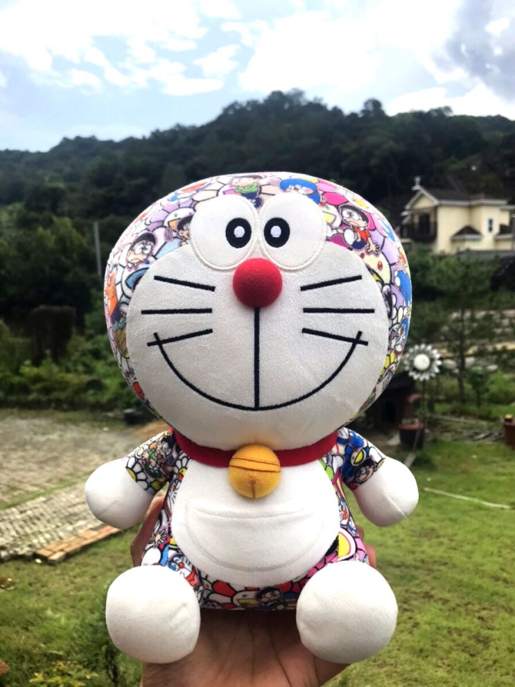 자연과 무라카미 다카시 x 도라에몽 자연과 무라카미 다카시 x 도라에몽