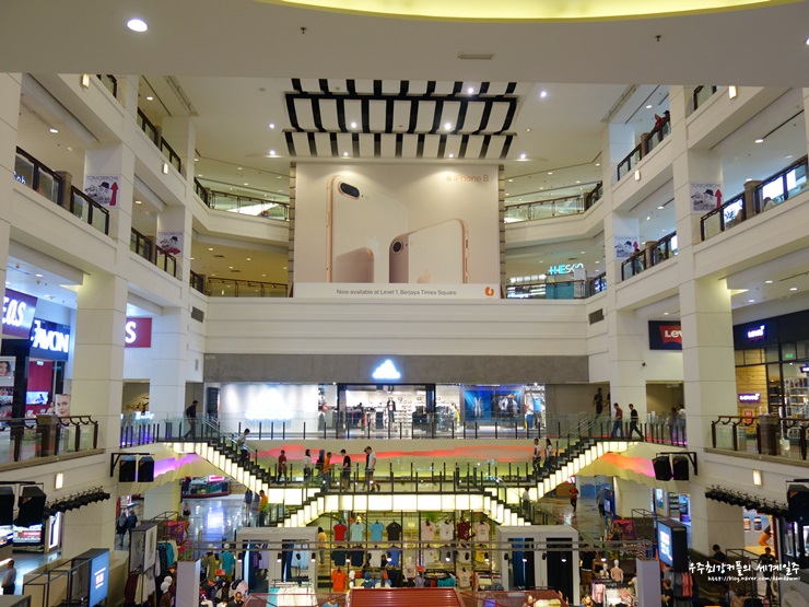 쿠알라룸푸르 일상, 버자야 타임스퀘어 쇼핑.