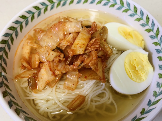 오늘의 점심 | 김치말이 국수