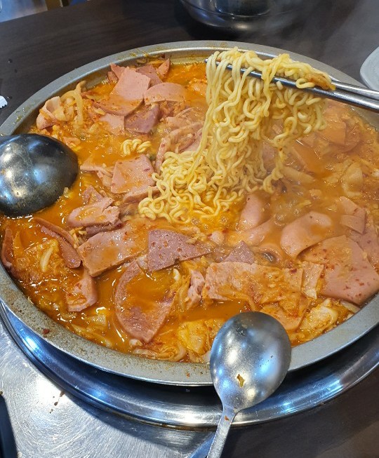  [성내동] 구삼부대찌개:이영자가 방문한 부대찌개 맛집