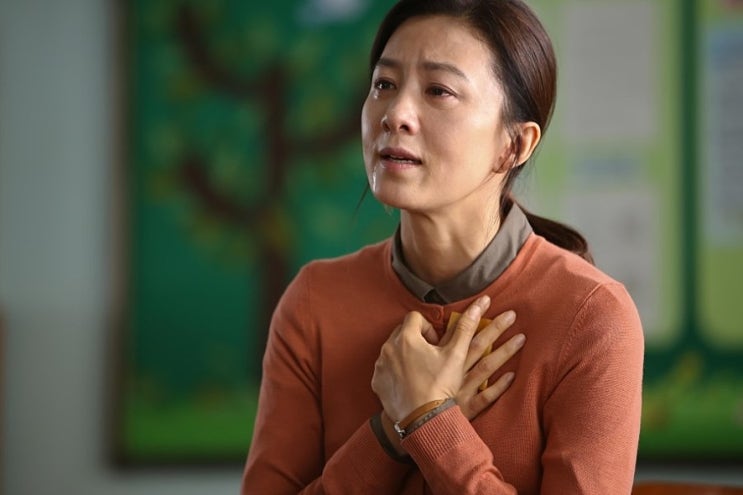영화 우아한 거짓말 결말 스포 리뷰 줄거리 평가 해석 영화 우아한 거짓말 결말 스포 리뷰 줄거리 평가 해석