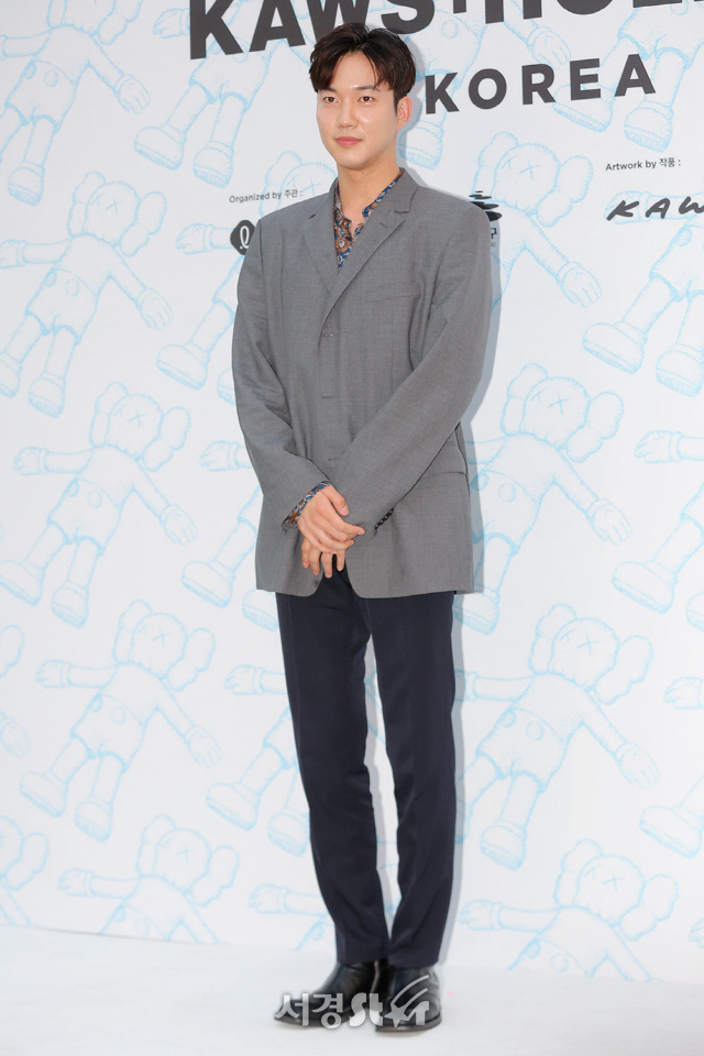 박건일 나이 키 학력 가수 영화 배우 마포멋쟁이 초신성 낀대 끼인세대 인스타 고향 몸무게 혈액형 가족관계 소속사 박건일 나이 키 학력 가수 영화 배우 마포멋쟁이 초신성 낀대 끼인세대 인스타 고향 몸무게 혈액형 가족관계 소속사