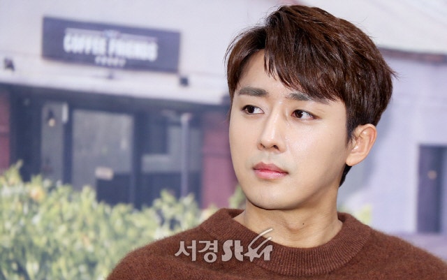 손호준 나이 키 반지 학력 여자친구 결혼 부인 아내 열애 고향 연애 드라마 영화 출연작 인스....