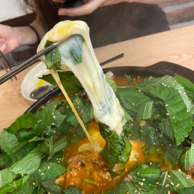  연세대 신촌역 데이트 닭볶음탕 맛집 대성이네 다녀온 후기