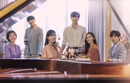 OST 라인업 공개되고 반응 좋은 드라마 브람스를 좋아하세요? OST 라인업 공개되고 반응 좋은 드라마 브람스를 좋아하세요?