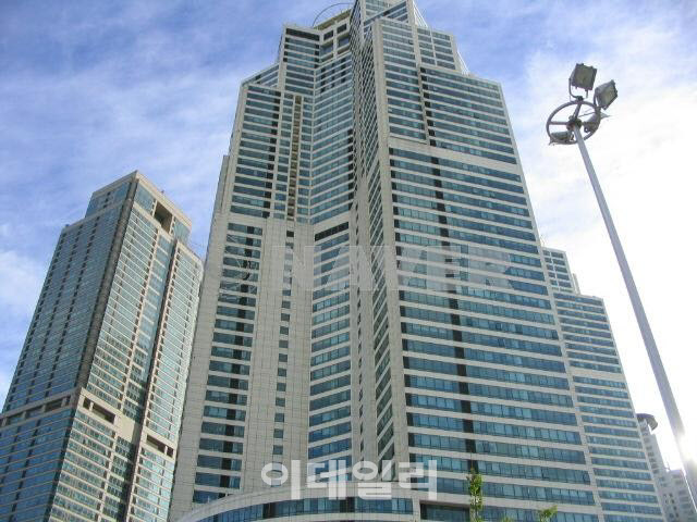 기업은행 직원, 76억원 '셀프대출' 받아 부동산 29채 매입_막대한차익남김 기업은행 직원, 76억원 '셀프대출' 받아 부동산 29채 매입_막대한차익남김