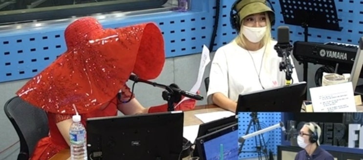 신봉선 '철파엠' 캡사이신 '한국 온 지 376년, 다비이모 추천으로 데뷔' 신봉선 '철파엠' 캡사이신 '한국 온 지 376년, 다비이모 추천으로 데뷔'