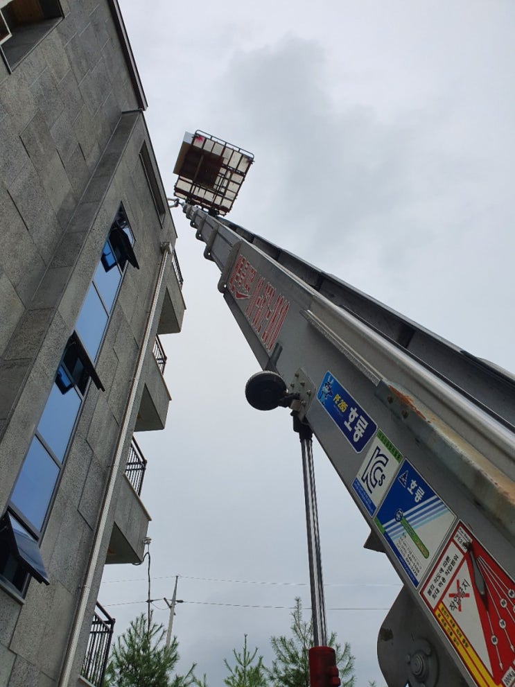 진주 사천 산청 함양 남해 합천 고성 의령 하동 진주시사다리차 진주 사천 산청 함양 남해 합천 고성 의령 하동 진주시사다리차