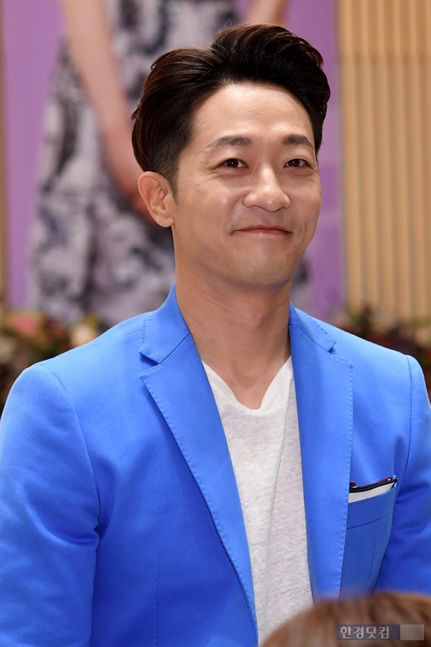 알렉스 결혼 음주운전 키 나이 학력 부인 아내 직업 결혼 본명 고향 국적 가족관계 소속사 혈액형 데뷔 인스타 자녀 알렉스 결혼 음주운전 키 나이 학력 부인 아내 직업 결혼 본명 고향 국적 가족관계 소속사 혈액형 데뷔 인스타 자녀