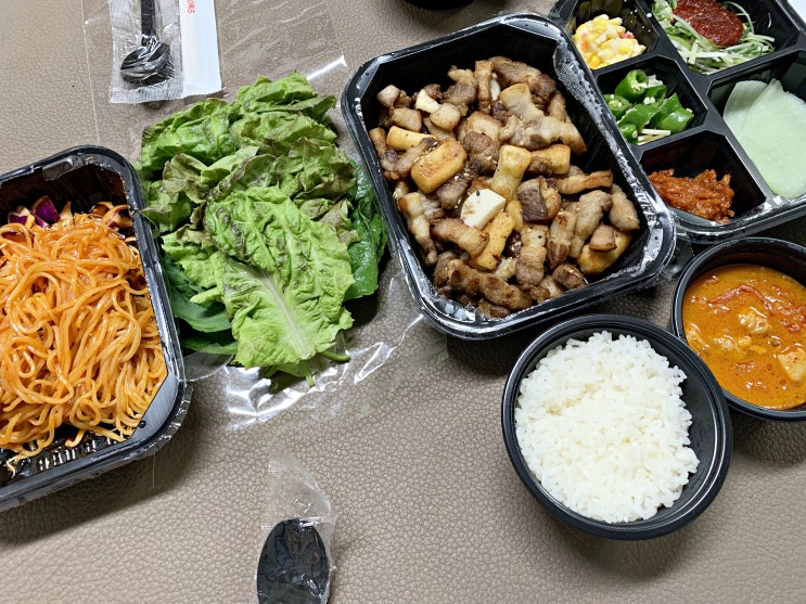  안산 배달 맛집 사동 쫄면주는 삼겹본능 주문했어요