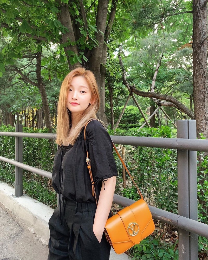 제시카 박소담 인스타 간절기 사복 스타일 퀵 스케치