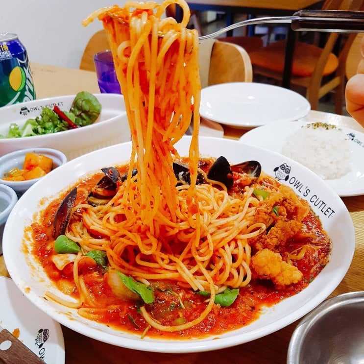  신촌 부엉이돈가스 진짜 맛있네여