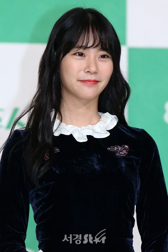  한승연 나이 건물 카라 드라마 남자친구 결혼 남편 키 학력 고향 영화 출연작 프로필 근황 인스타 혈액형 소속사 가족관계 종교 데뷔