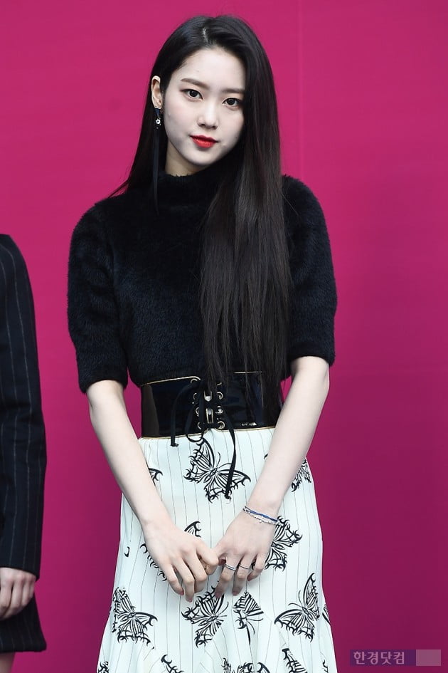 오마이걸 지호 나이 인스타 키 학력 고향 몸무게 혈액형 발사이즈 종교 가족관계 데뷔 소속사 본명 올리비아핫세 댓글 오마이걸 지호 나이 인스타 키 학력 고향 몸무게 혈액형 발사이즈 종교 가족관계 데뷔 소속사 본명 올리비아핫세 댓글