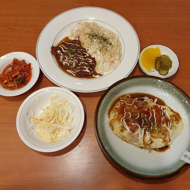 [수원 / 인계동 맛집] 익숙한 맛에 더 손이 가는 인계동 크림파스타 & 돈까스 & 김치햄오므라이스  : 드라마하우스