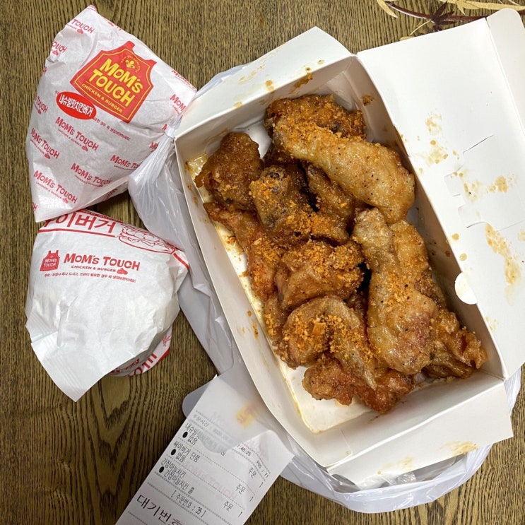  맘스터치 신제품! 내슈빌핫치킨버거 & 간장마늘치킨 & 싸이버거 