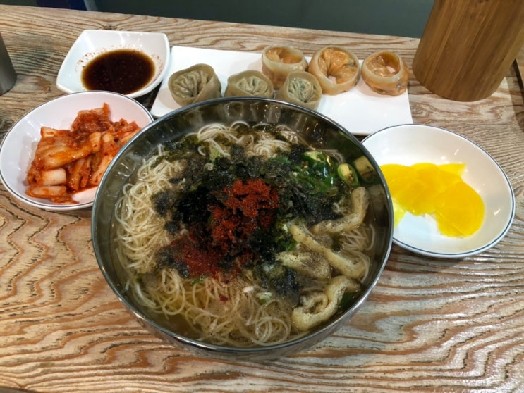  송도혼밥 국수한끼 잔치국수 메밀만두 뇸뇸!