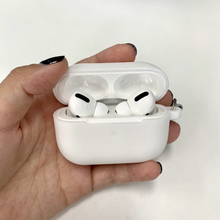  Apple Airpot pro