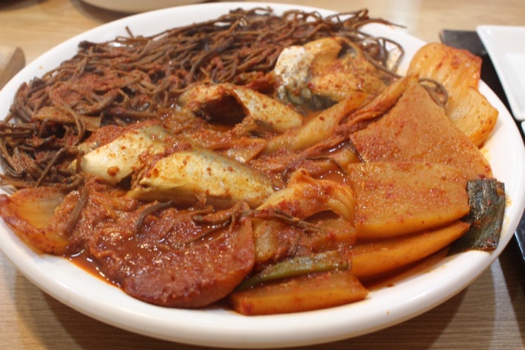  [광주 / 일곡동] 꽃씨와 도둑 - 달큰한 양념 고등어조림에 밥 한 그릇 뚝딱!