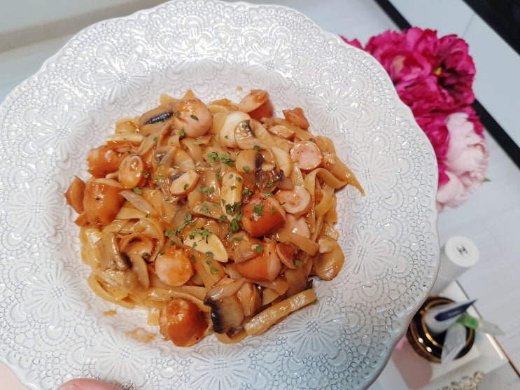 엄청 쉬운 심야식당 파스타 나폴리탄 만들기 엄청 쉬운 심야식당 파스타 나폴리탄 만들기