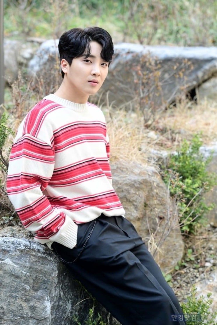  황윤성 나이 키 학력 고향 몸무게 혈액형 가족관계 소속사 데뷔 인스타 미스터트롯 팬카페 주소 방송 출연작 노래