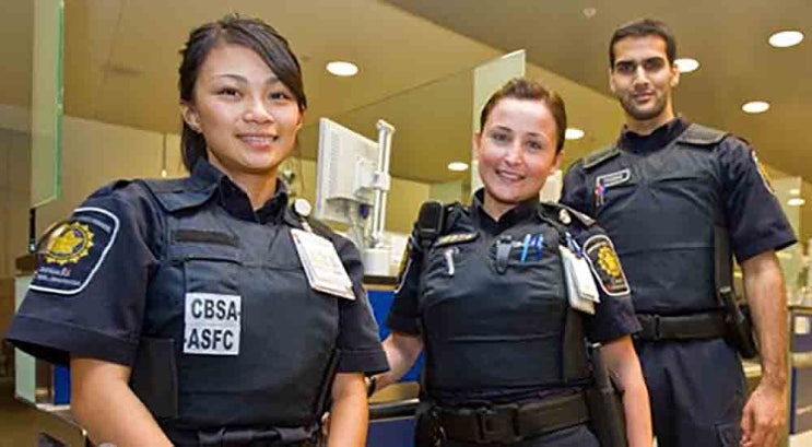  Are you a Student?  Do  you interested in CBSA(캐나다 국경 수비대)Job?