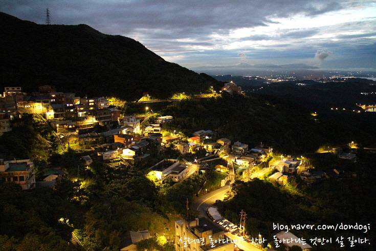  [지우펀(Jiufen)] 이모저모 - 수기로, 경편로, 기산가, 금산암, 승평희원, 아메이차주관(阿妹茶酒館)