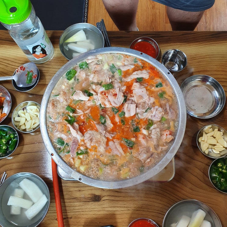  돼지곱창 전골 개맛집 - 강원도 정선 충주식당