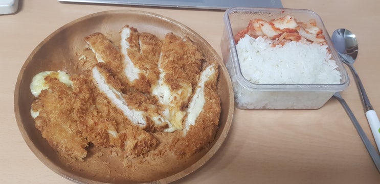  사가정역 면목동 면목시장 돈까스짱 가격은 가성비짱 맛짱