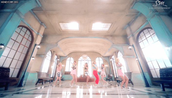 Girls' Generation(소녀시대) 'Lion Heart'(라이온하트) MV           뮤직비디오 한글자막srt