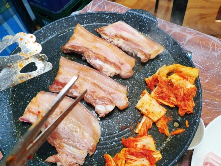 [용인/상갈/맛집] 갓김치가 맛있는 삼겹살 맛집_'골목식당'