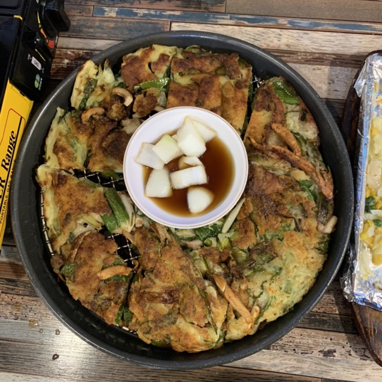 [회기역 맛집]비 오는 날엔 파전에 막걸리한잔 ,파전 골목 이모네 왕파전